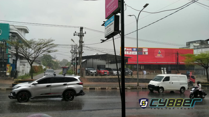 Hujan Sedang hingga Lebat Guyur Wilayah Jambi