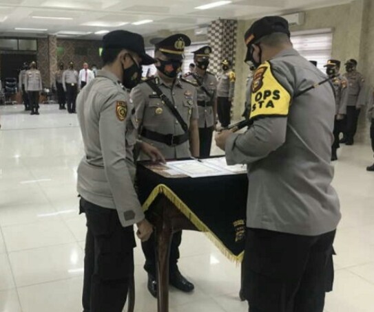AKP Manapar Situmeang Resmi Menjabat Kapolsek Tenayan Gantikan Kompol Hanafi