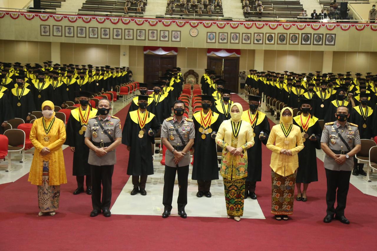 Kapolri Ingatkan Lulusan AKPOL Untuk Menghargai Para Senior dan Anggota
