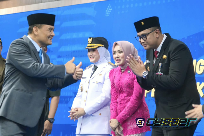 Usai Dilantik, Wabup Klaten Mahanni Dapat Amanah, Tekan Kemiskinan dan Perkuat Ekonomi Klaten