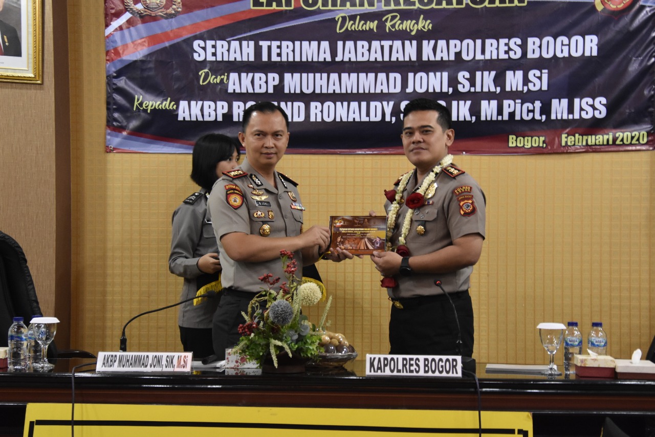 AKBP Roland Ronaldy Pimpin Polres Bogor