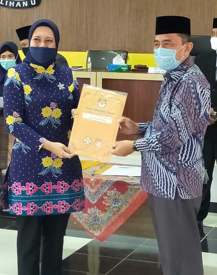 Rezita Meylani Yopi dan Junaidi Rachmat Sebagai Bupati dan Wakil Bupati Terpilih di Indragiri Hulu
