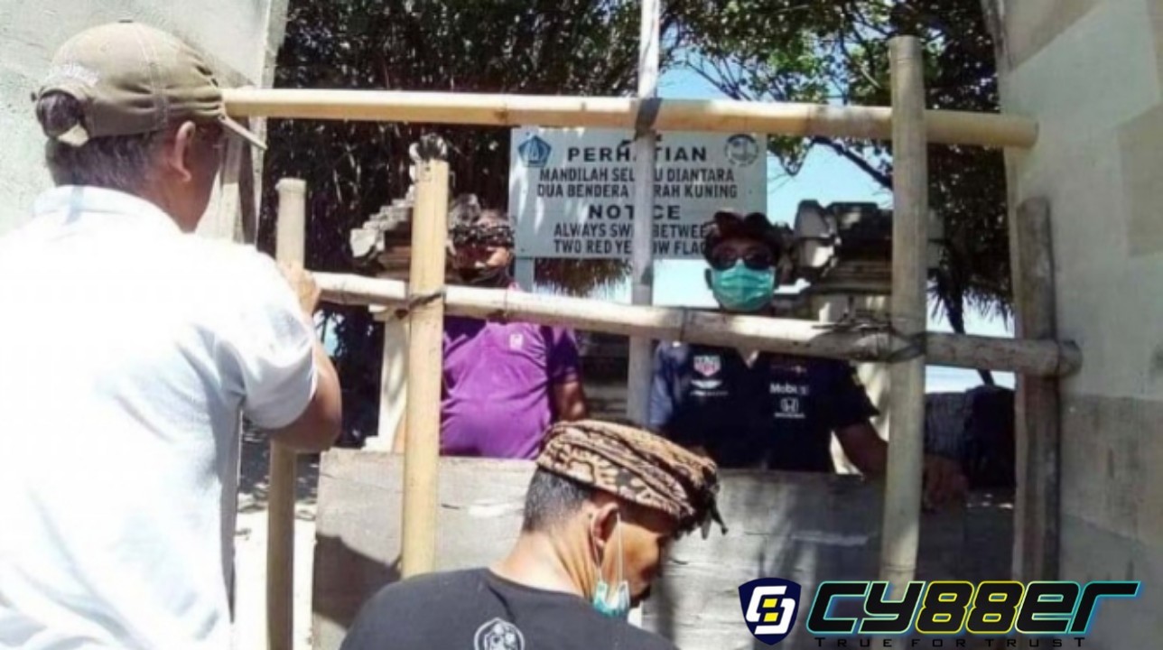 Pantai Kuta di Tutup Untuk Cegah Penyebaran Covid 19 Tapi Masih Ada Yang Menerobos