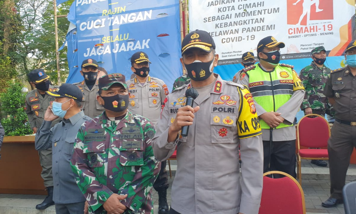 Kapolda Jabar, Cek Pelaksanaan Ops Yustisi