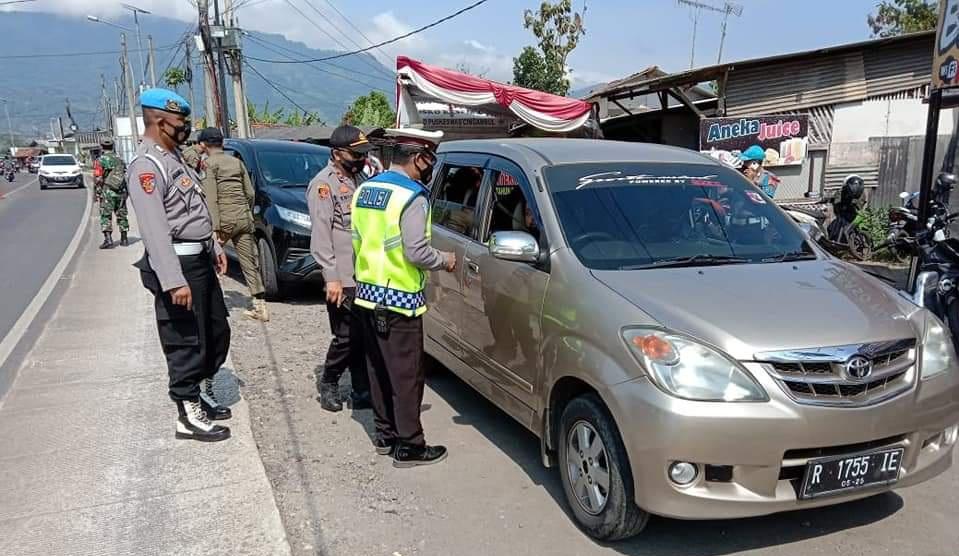 Antisipasi Pemudik, Polres Majalengka Lakukan Ops Penyekatan Arus Balik di Perbatasan Majalengka-Ciamis