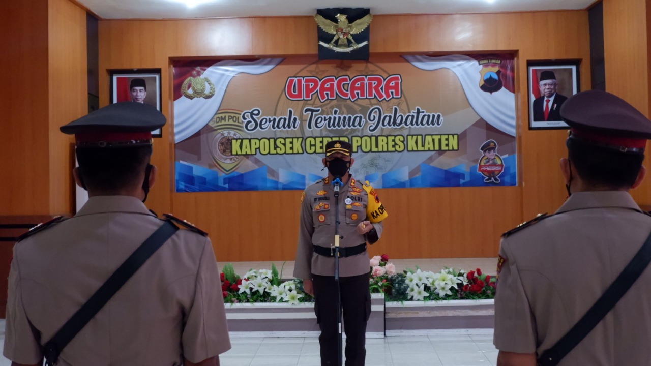 Upacara Serah terima Kapolsek Ceper, Dipimpin Oleh Kapolres Klaten AKBP Edy Suranta Sitepu SIK MH