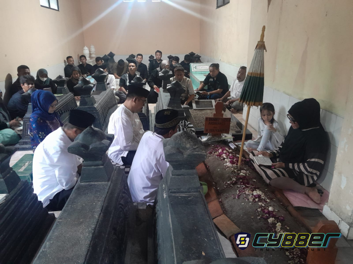 Ziarah dan Doa Bersama Warnai Peringatan Hari Lahir Almarhum Benny Indra Ardhianto
