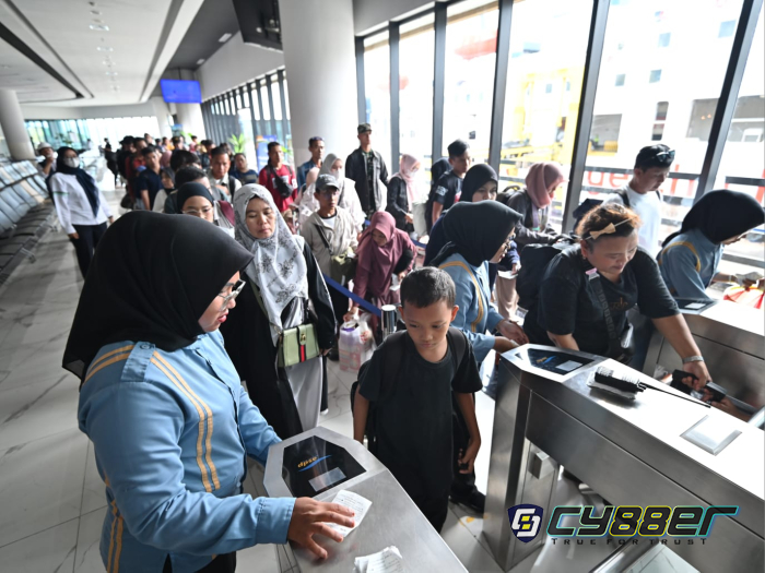 Arus Penyeberangan Nataru 2025 H+2: Penumpang Jawa–Sumatera Turun, Arah Sebaliknya Meningkat