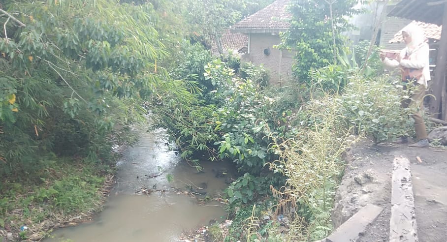 Kondisi Rumah di Bibir Sungai Hampir Terkikis, Tiga Kali Ajukan Bantuan Tak Direspon 