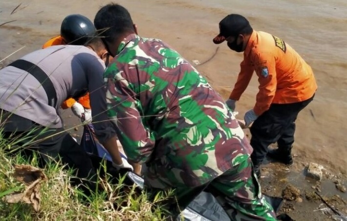 Ditemukan Sesosok Mayat Tanpa Identitas di Sungai Serayu