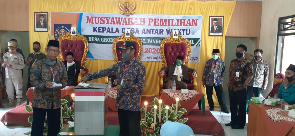 Pilkades Antar Waktu Desa Grobogan di Laksanakan
