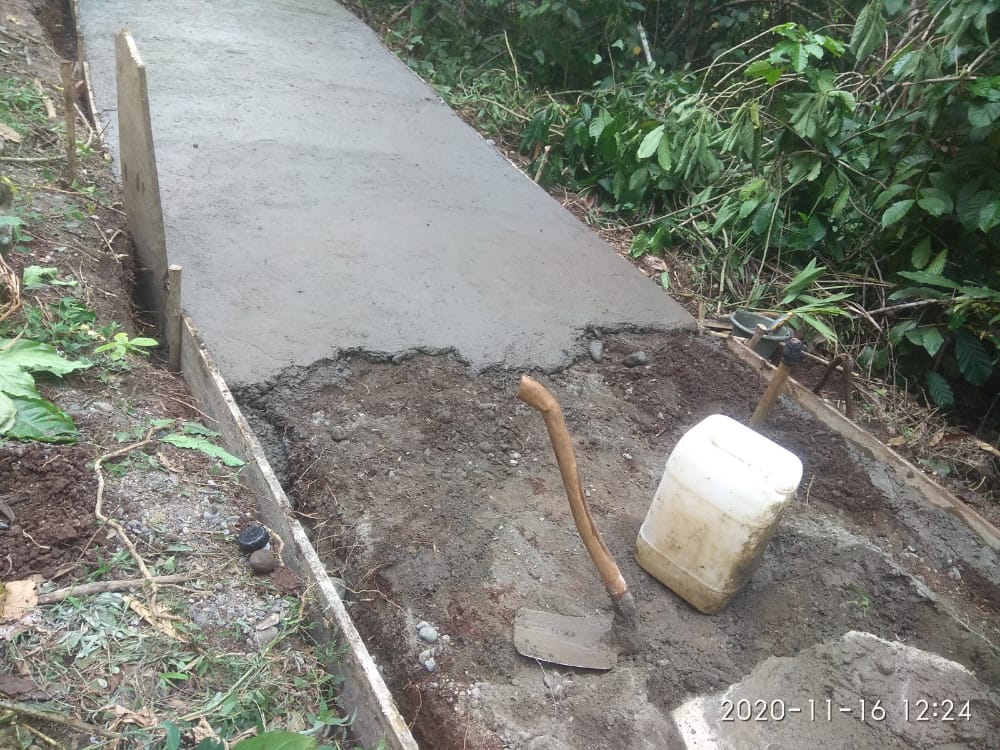Diduga Rekanan Misterius Kerjakan Pembangunan Jalan Setapak 1000 Meter di Desa Galang