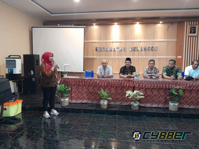 Camat Delanggu Sambut Sekcam Baru dan Ucapkan Selamat Tinggal kepada Sekcam Lama