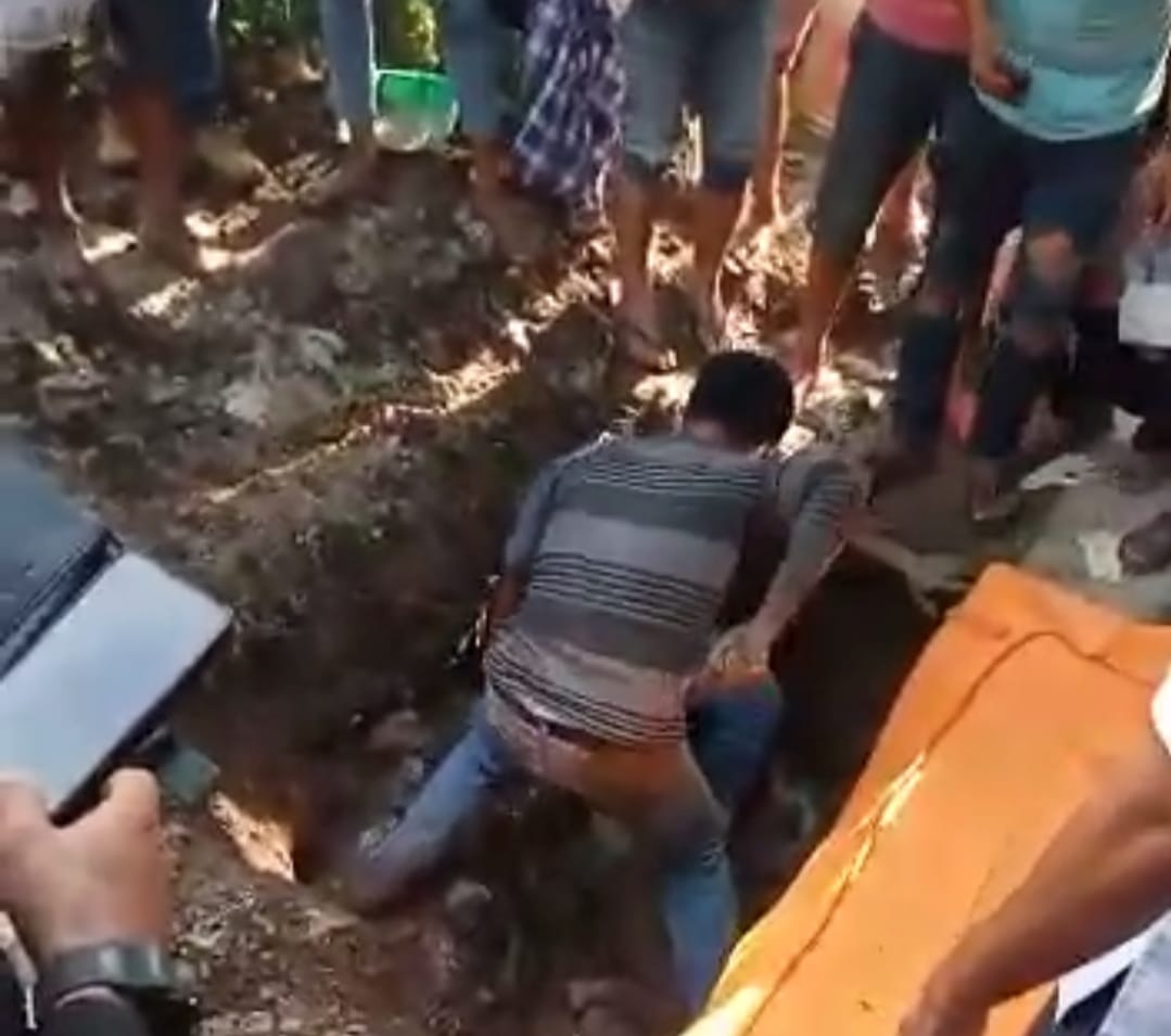 Mayat Wanita Dikubur di Depan Rumah, Suami DPO