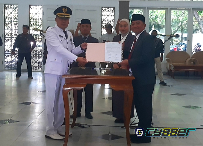 Pelantikan Pejabat Baru, Bupati Garut Tekankan Tanggung Jawab dan Inovasi