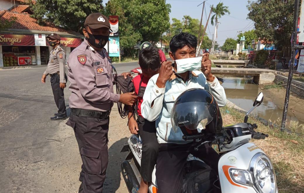 Cegah Covid-19, Polri Bersama TNI Laksanakan Ops Yustiti, Disiplinkan Protokol Kesehatan