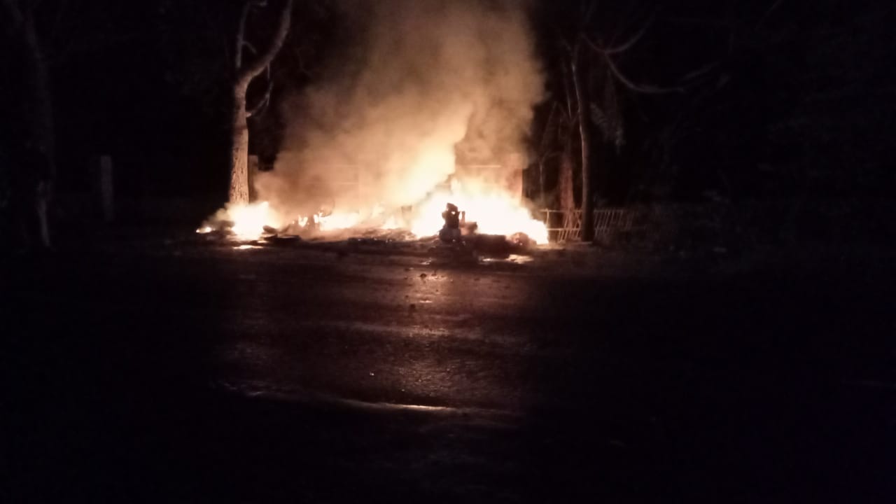 Sebuah Bengkel di Indramayu Terbakar, Polisi Segera ke Lokasi, Pemilik Alami Kerugian Rp.26 juta