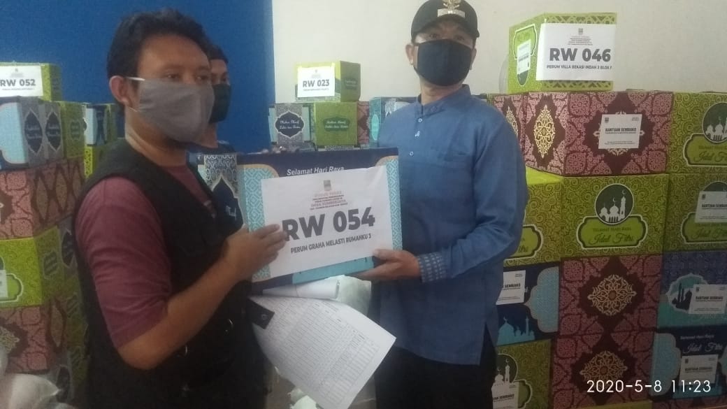 Pemerintah Desa Sumberjaya, Mulai  Distribusikan Bansos Kepada Warga