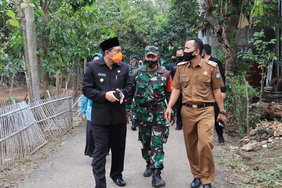 Disentuh TMMD, Warga Desa Gantar Sumringah