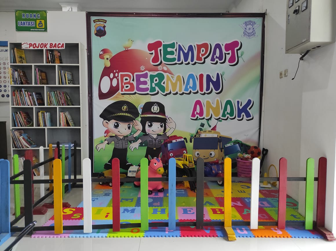 Tingkatkan Mutu Pelayanan, Ruang Pojok Baca dan Ruang Bermain Anak Disiapkan Bagi Pemohon SIM
