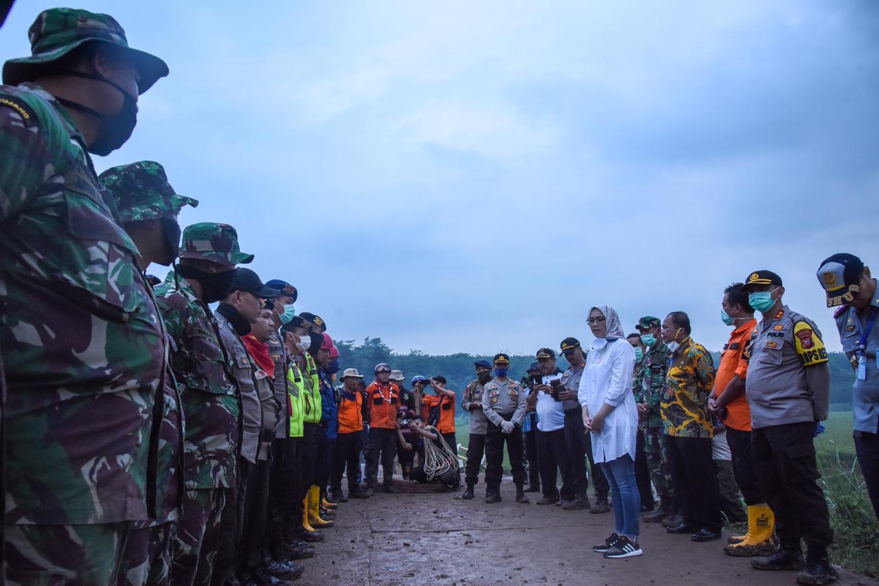 Ambu Anne Lakukan Langkah Cepat Terkait Rubuhnya Jembatan Bodeman   