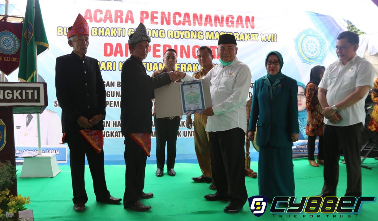 Bupati OKU Diberi Gelar "Pati Purnama Bangsa"
