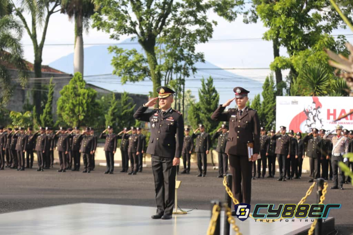 Polres Garut Gelar Upacara Peringatan Hari Pahlawan ke-80 Tahun 2025