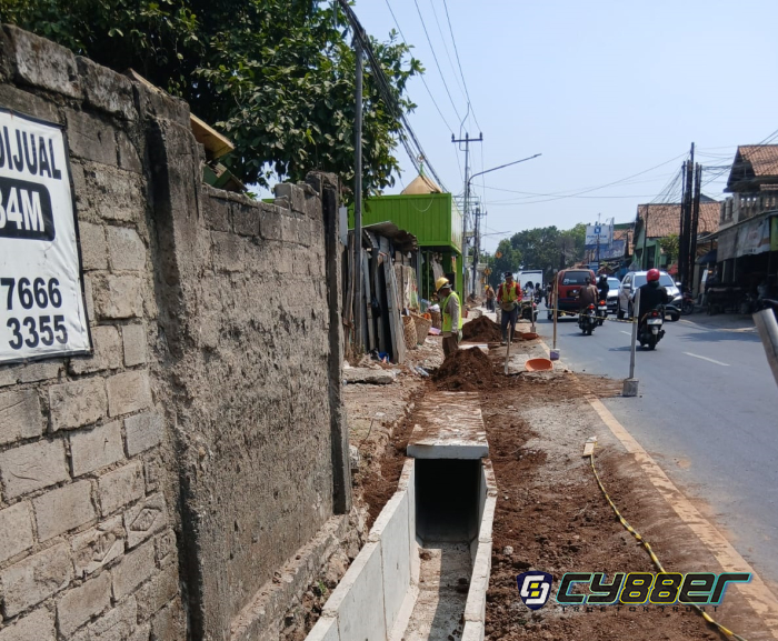 Proyek Drainase Jalan Pahlawan Purwakarta Berjalan Baik, Mutu Konstruksi Jadi Fokus Utama