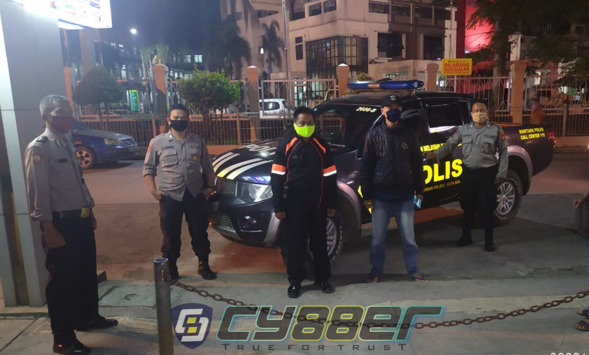 Tim Polsek Baleendah Melaksanakan Kegiatan Patroli Dalam Rangka Himbaun Covid-19