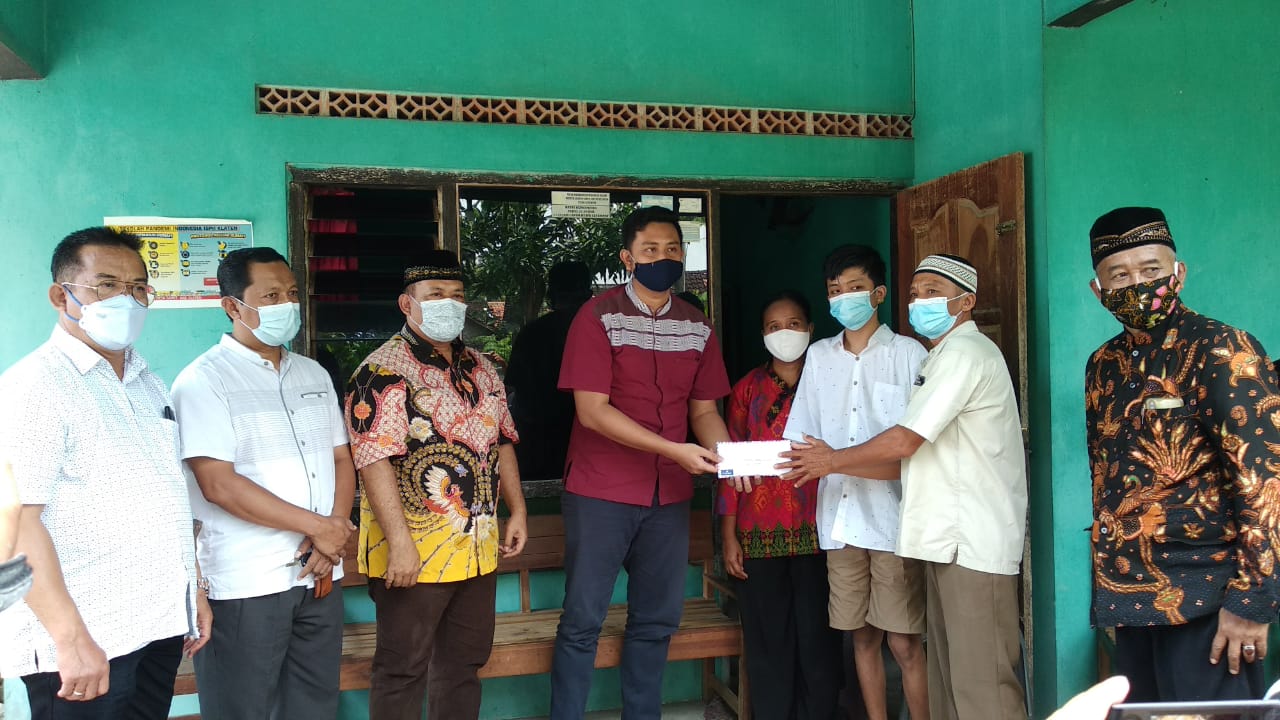 DPRD Klaten Bantu Alfian Fahrul Nabilia untuk Pembelian Dua Tangan Robotik 