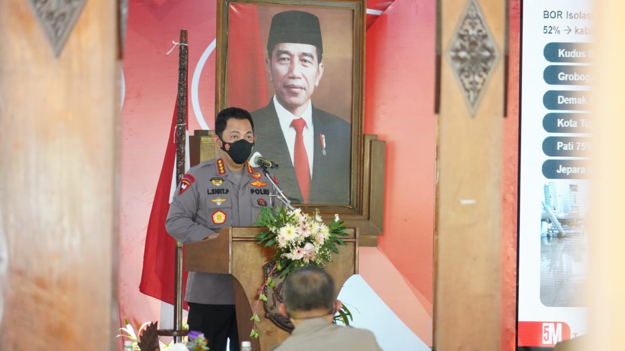 Panglima TNI, Kapolri dan Kepala BNPB Cek Pelaksaan Vaksinasi di Grobogan