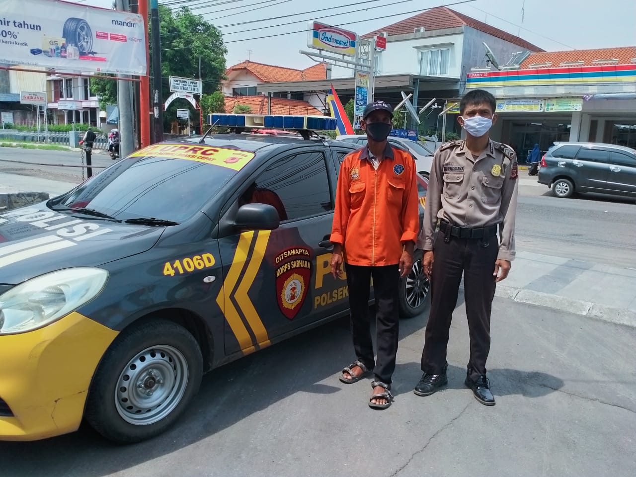 Ops Yustisi Polres Cirebon Kota Polda Jabar Dilaksanakan Secara Mobile dengan Sasarsn Pertokoan