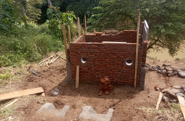 Pekerjaan Pemompaan Irigasi Tanpa Papan Proyek di Pamarican Ciamis, Dipertanyakan