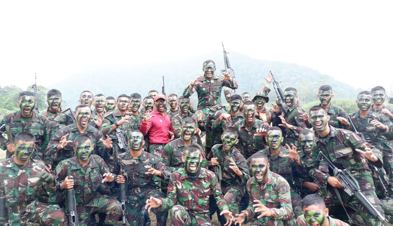 Komandan Lanud Sulaiman Tinjau Latihan Sejursarta Paskhas di Ranca Upas