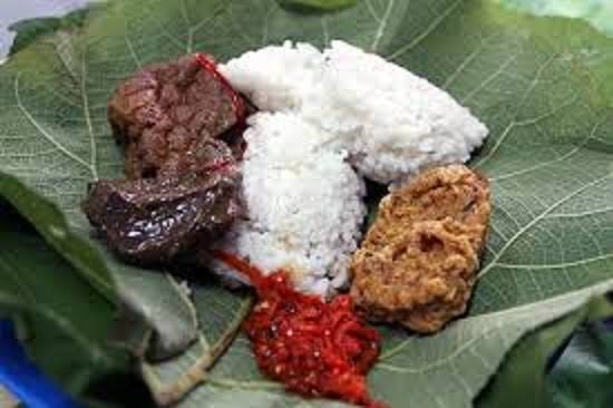 Kuliner : Nasi Jamblang Favorit Cirebon