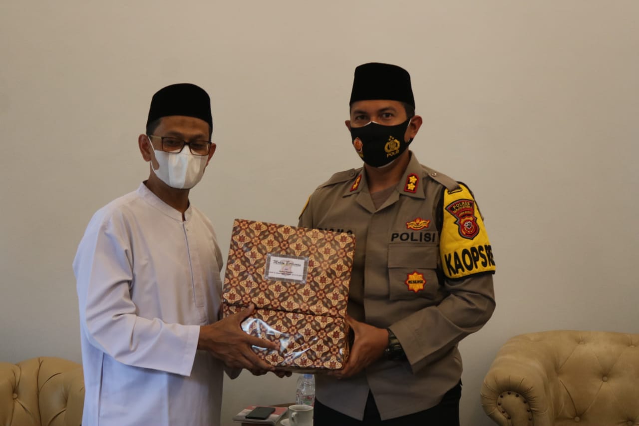 Upaya Ciptakan Harkamtibmas, Kapolres Majalengka Polda Jabar Silaturahmi ke Ponpes Santi Asromo