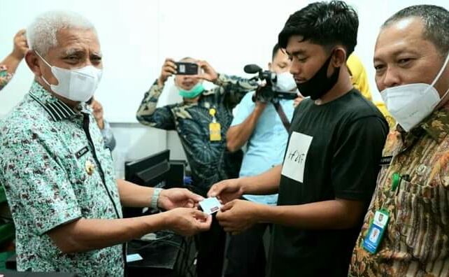 Bupati Asahan Launching Pelayanan Administrasi Kependudukan, 4719 KIA Dibagikan