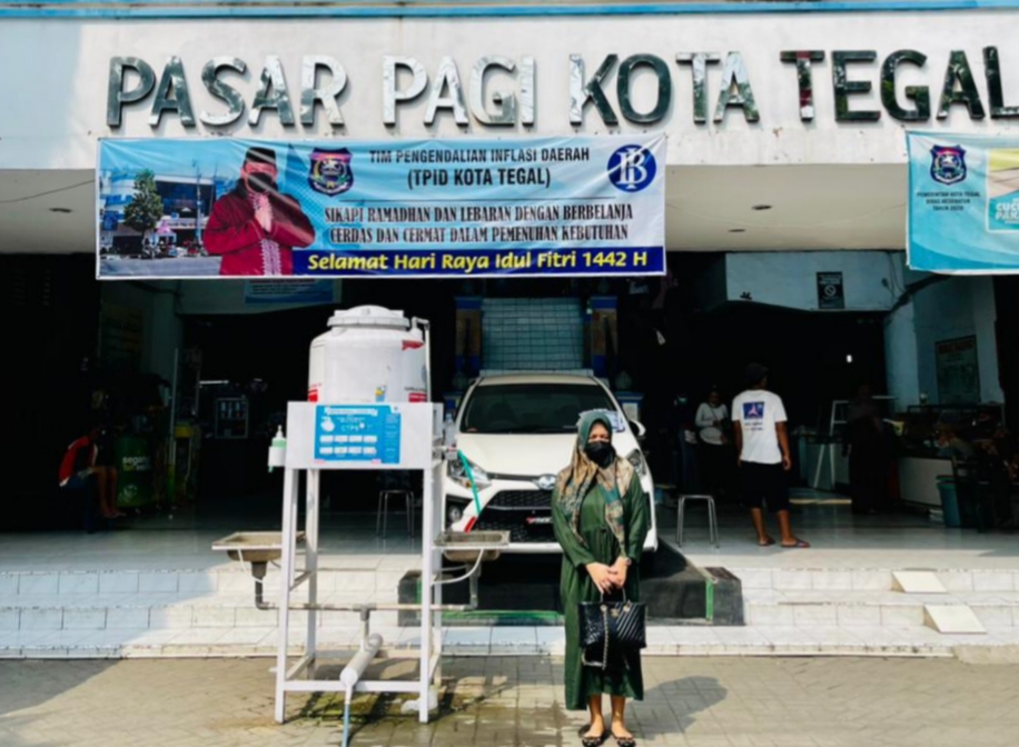 Dewi Aryani Kunjungi Pasar Pagi Kota Tegal Prokes Jangan Kendor