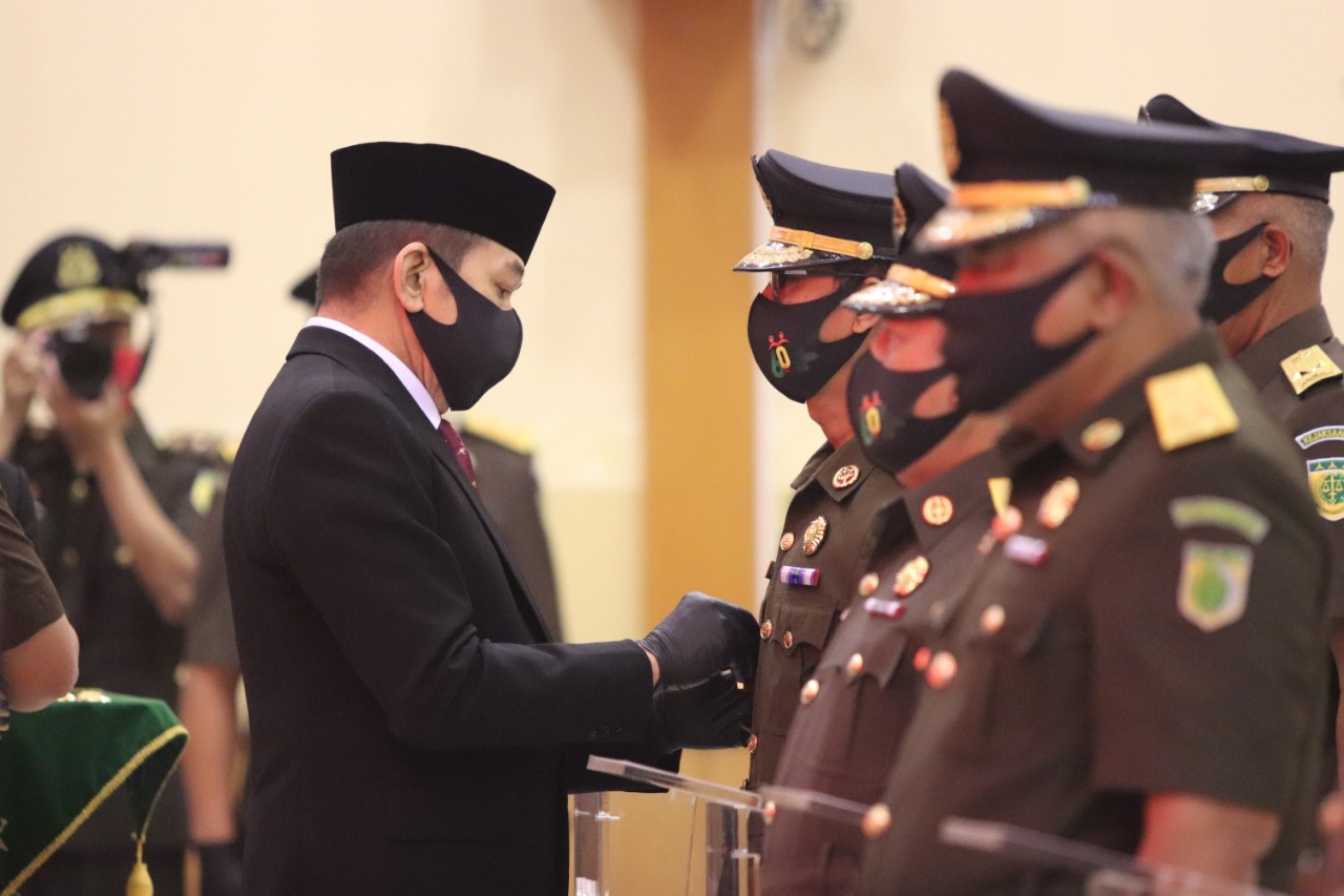 Jaksa Agung RI Melantik Sekretaris Jaksa Agung Muda Tindak Pidana Umum dan Pejabat Eselon II