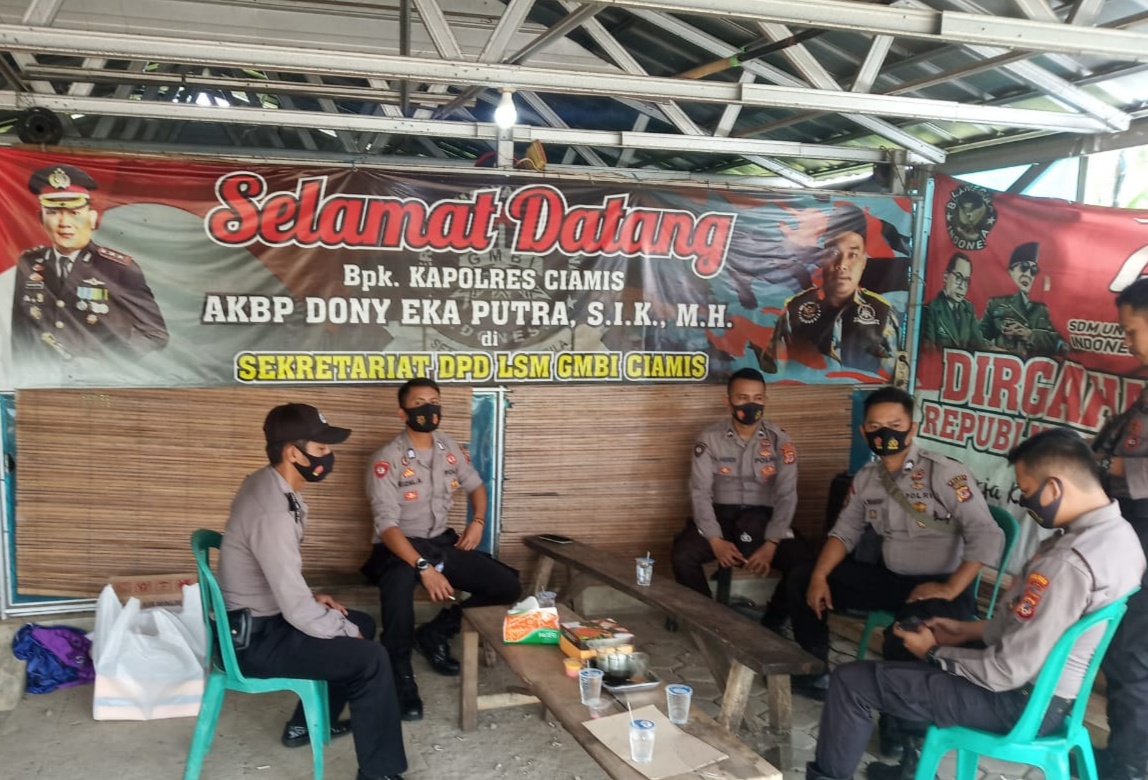 Sampaikan Pesan Kamtibmas, Polsek Ciamis Laksanakan Patroli KRYD
