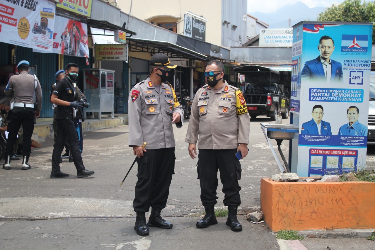 Kapolres Kuningan Polda Jabar Pimpin Sosialisasi dan Himbau 3M