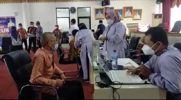 Sekdakab Tanggamus, Divaksin Covid 19 yang Kedua