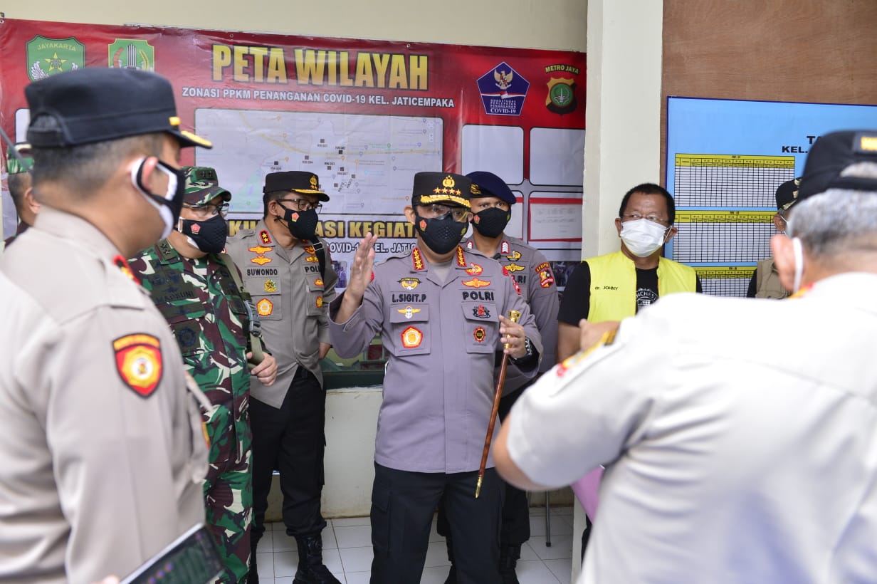 PPKM Menbuaat Warga Tak Nyaman, Ini Penjelasan Kapolri 