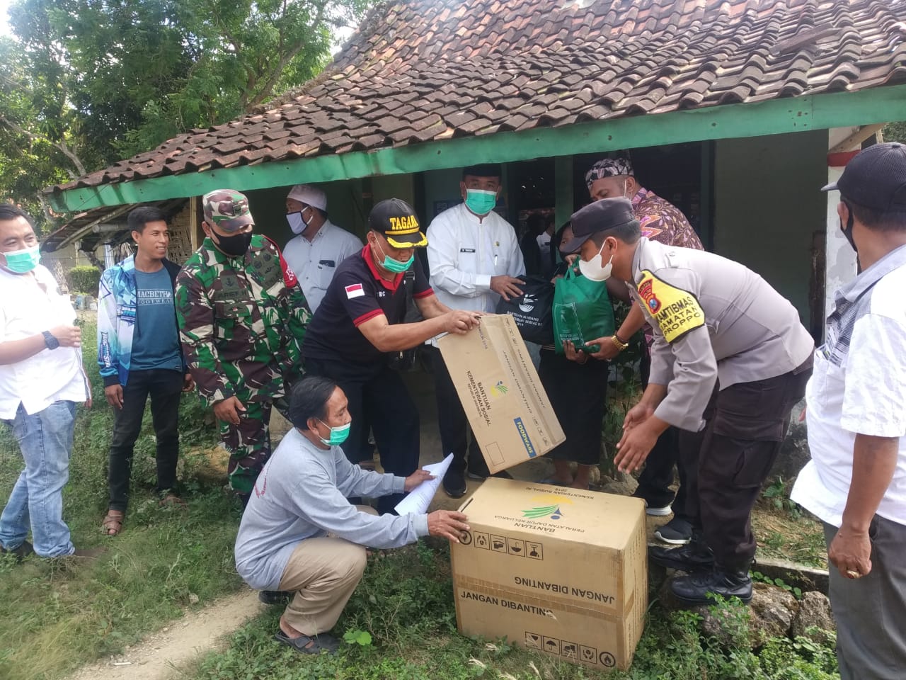 Nyaris Ambruk, Rutilahu untuk Sitti Rohemah Dikabulkan Desa Samatan