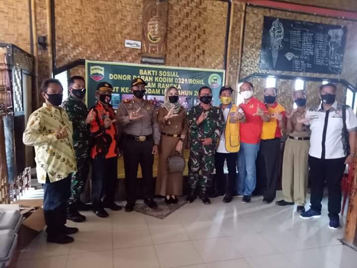 Peringati HUT Kodam 0321 Rohil, Lions Club Bintang Mulia dan PPDI Rohil Lakukan Giat Donor Darah