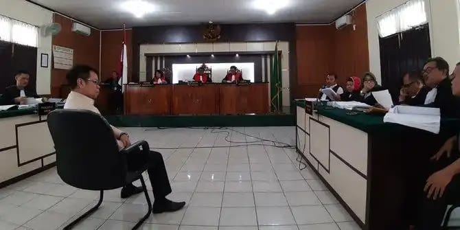 Jadi Buronan Polda Riau, Plt Bupati Bengkalis Dicekal ke Luar Negeri