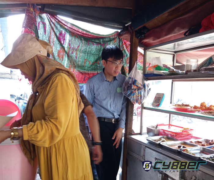 Perjuangan Mamah Mia: Dari Warung Sederhana, Lahirkan Anak-Anak Hebat