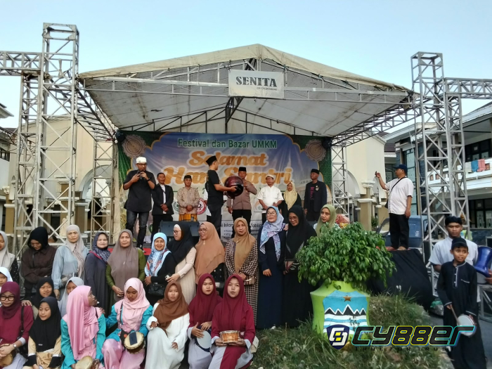 Forum Pesantren Salafiyah Garut Menggelar Festival dan Bazar UMKM Hari Santri Nasional 2026
