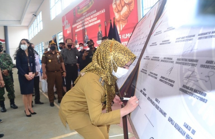 Bupati Hadiri dan Ikuti Penandatanganan Deklarasi Janji Kinerja di Lapas Kelas II B Kotaagung