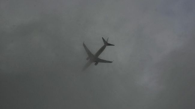 Bawa 85 Penumpang, Pesawat Militer C-130 Jatuh di Filipina